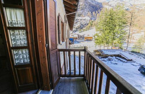 Tache Apartment | Casa dei Larici 300m from Piste