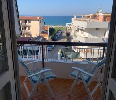 Sperlonga Apartment | Oceanfront Bliss at Casa dei miei - Rated 9.7/10 by Guests