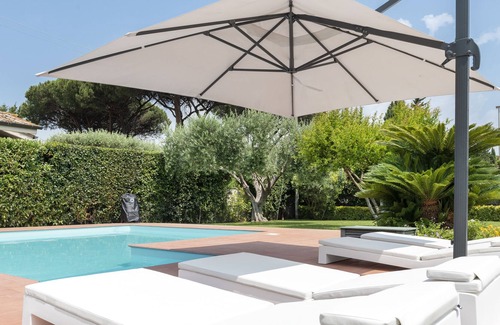 Zona XXX Castel Fusano House | Casa dei Sogni private apartment in villa