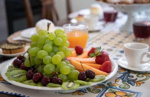 Pompei Bed & Breakfast | Guest Rated Casa Dei Vettii B&B: Pet-Friendly Comfort