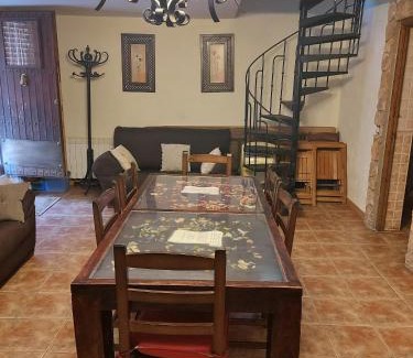 Riopar Viejo House | Discover Casa del Águila Dorada: Family & Pet Friendly Stay