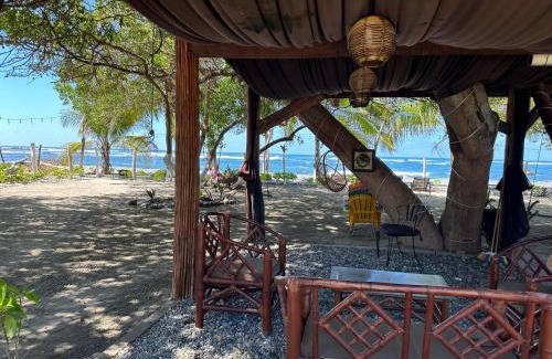 Saladita House | Family-Friendly Stay at Casa del Árbol Barra la Saladita
