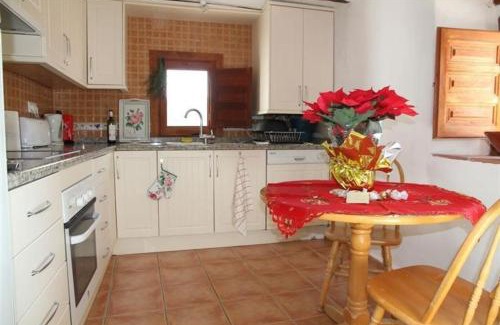 Canillas de Aceituno Villa | Pet-Friendly Oasis at Casa del Algarrobo - Rated 10/10
