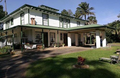 Roble House | Top-Rated Family-Friendly Stay at Casa del Cafe