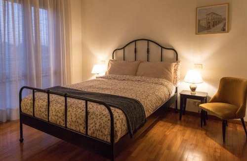 Anghiari House | Casa del Carmine: Guest Rated 9.7, Pet-Friendly Escape