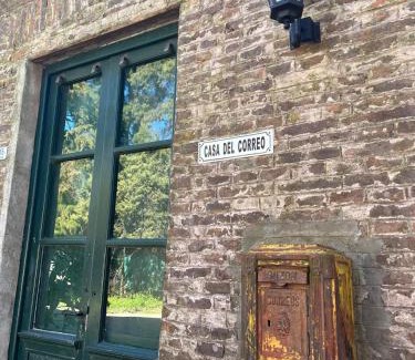 Duggan House | Family-Friendly Getaway at Casa del Correo - Rated 9/10