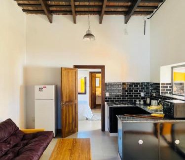 Duggan House | Family-Friendly Getaway at Casa del Correo - Rated 9/10