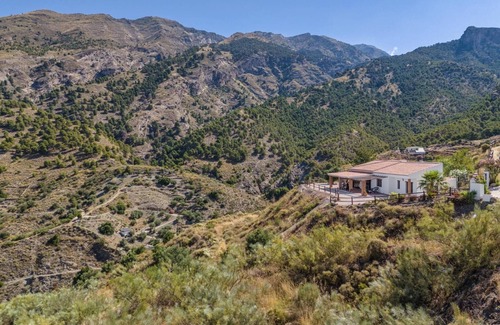 Canillas de Aceituno Villa | Casa del Molino, a beautiful Villa in the mountains of Canillas de Aceituno