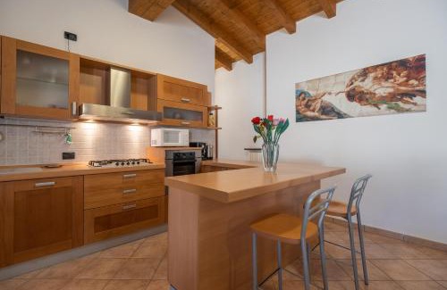 Paratico Apartment | Pet-Friendly Casa del Gatto with Great 8.5/10 Reviews