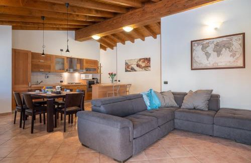 Paratico Apartment | Pet-Friendly Casa del Gatto with Great 8.5/10 Reviews