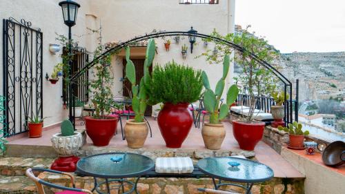 Alcala del Jucar Bed & Breakfast | Casa del Juez: Unique Rural Retreat with Family-Friendly Perks