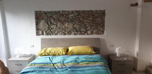 Travedona-Monate House | Experience Family-Friendly Comfort at CASA DEL LAGO