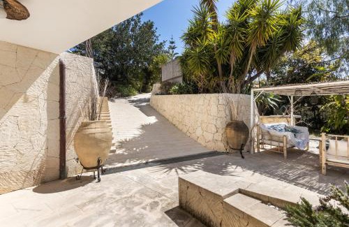 San Corrado di Fuori Apartment | Experience Casa Del Mandorlo: Oceanfront Bliss Awaits