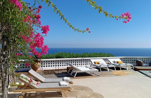 Calella de Palafrugell House | Experience Casa del Mar: Oceanfront Villa in Calella de Palafrugell