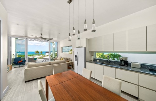 Jimmy Hill Villa | Serene Oceanfront Pool Villa at Casa Del Mar, Exuma