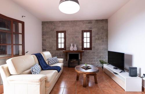 Arco de Sao Jorge House | Guest Rated: Casa del Mar I by GALMI Awaits Your Stay