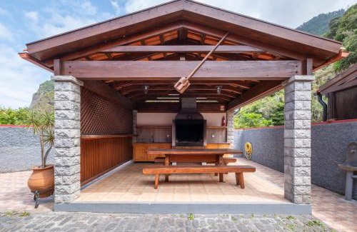Arco de Sao Jorge House | Guest Rated: Casa del Mar I by GALMI Awaits Your Stay