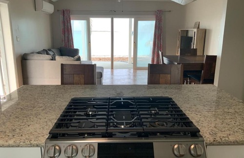 Tar Bay Apartment | Beachfront Casa Del Marjorie: Family-Friendly Retreat