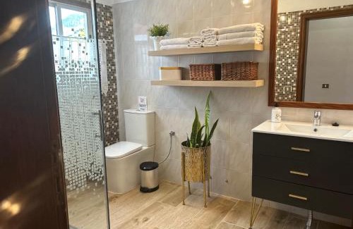 Tegueste Apartment | Family-Friendly Getaway at Casa del Mir - Rated 9.5/10