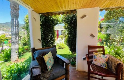 Tegueste Apartment | Family-Friendly Getaway at Casa del Mir - Rated 9.5/10