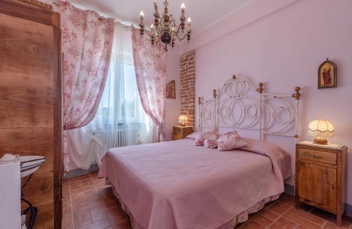 Cortona House | Family-Friendly Retreat at Casa del Nonno Bingheri