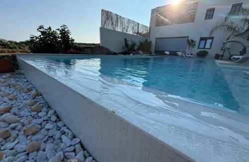 Alomartes House | Casa del olivo Lucio en Alomartes