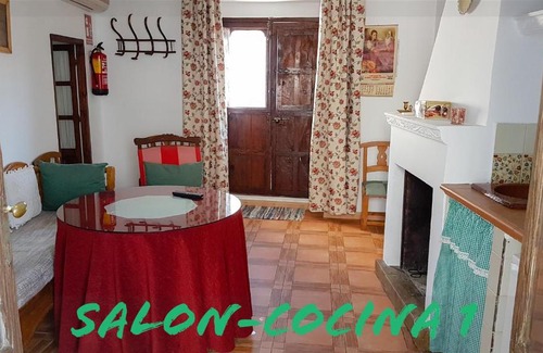 Bedmar Apartment | Inviting Stay at Casa del Pilar: Pet & Child Friendly Escape