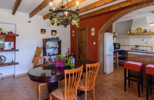 Canillas de Aceituno Villa | Relax at Casa del Río Canillas de Aceituno with Ocean Views