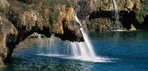Alcaraz Hotel | Discover Casa del Renacimiento: Poolside Retreat Awaits