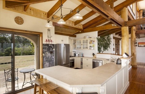 Ashby Heights Apartment | Casa Del Rio: Breathtaking 270-Degree Views Await