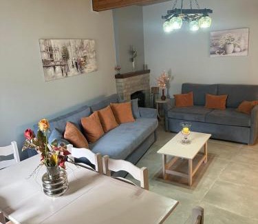 Magoulades Apartment | Family-Friendly Getaway at Casa del Sogno - Rated 9/10