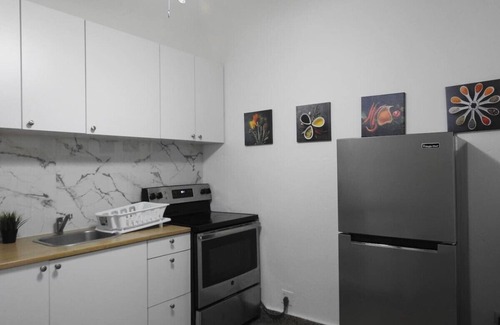 Bayamon House | Casa del Sol-A Great Location Hospitals and Malls