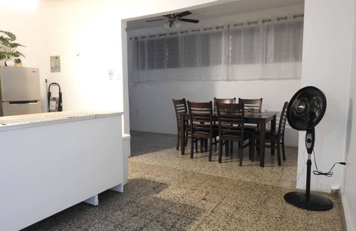 Bayamon House | Casa del Sol-A Great Location Hospitals and Malls