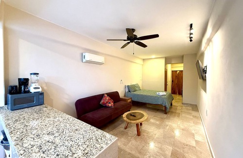 R Hotel | Relax at Casa del Sol with Pool and Spa Amenities