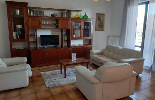 Pitigliano Apartment | Family-Friendly Stays at Casa del Sole with Pets Welcome