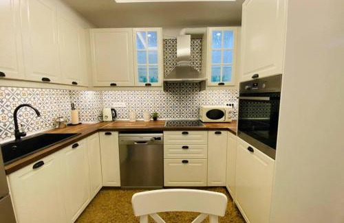 South Rhodes Apartment | Family-Friendly Getaway at Casa del Sud - Rated 9.5/10