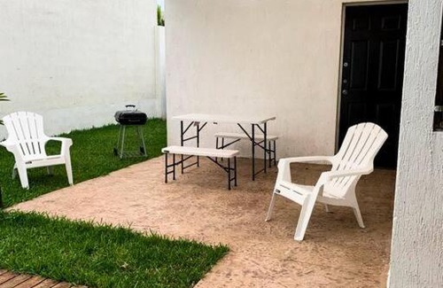 Merida Municipality House | Casa del Verano Eterno: Family-Friendly Retreat with Pool