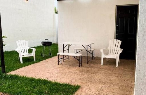 Merida Municipality House | Casa del Verano Eterno: Family-Friendly Retreat with Pool