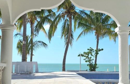 Celestun Hotel | Casa del Viento Celestun