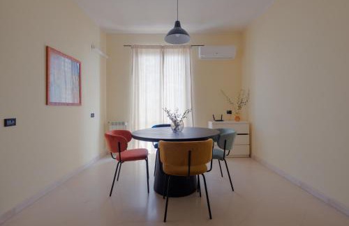 Canicatti Apartment | Family-Friendly Getaway at Casa del Vince - Rated 9/10