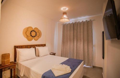 Pero Hotel | Casa Dela Pousada: Oceanfront Retreat with Pool & Hot Tub