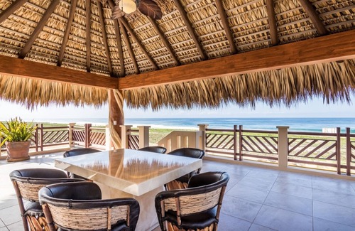 San Pedro Mixtepec Villa | Casa Delfin - Ocean View Villa with Private Pool Amenities