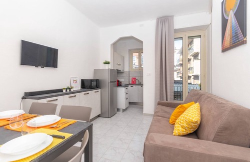 Cenisia Apartment | Experience Casa Delia: Family-Friendly Stay with Breakfast