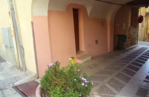 Calatafimi House | Discover Family-Friendly Comfort at CASA DELL'ARCO