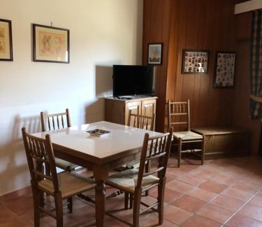 Aremogna Apartment | Discover Casa Dell'Orso: Family-Friendly Getaway with a 9.3 Rating