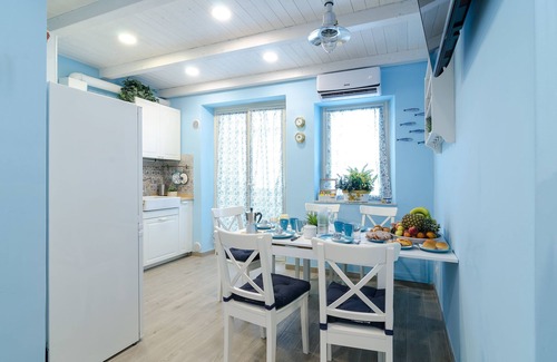 Coste Apartment | Casa della Perla, parking available, central