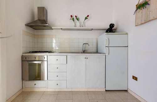 Maruggio Apartment | Pet Friendly Retreat: Casa della Sabina Awaits You