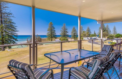 Brooms Head House | Relaxing Oceanfront Retreat at Casa della Vista, Brooms Head