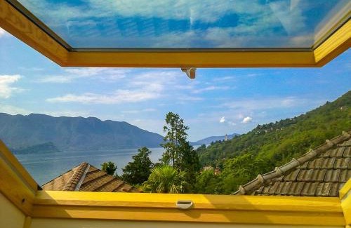 Cannero Riviera House | Cozy Casa delle Antiche Pietre: Family-Friendly Retreat