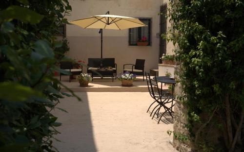 Caltanissetta Apartment | Family-Friendly Retreat at Casa delle Macine - Rated 9.8/10